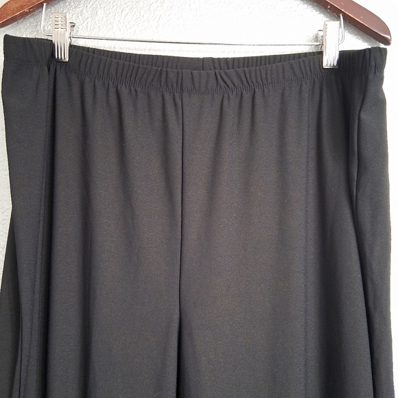 NWOT 2 Piece Pant Set With Crystal Bar Detailing    Size XL - Picture 12 of 14